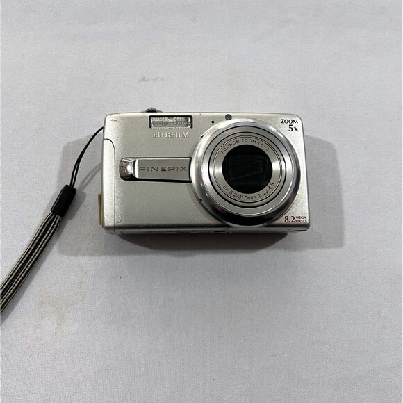 Fujifilm Other - Fujifilm FinePix J50 8.2MP Compact Digital Camera Silver Untested No Battery